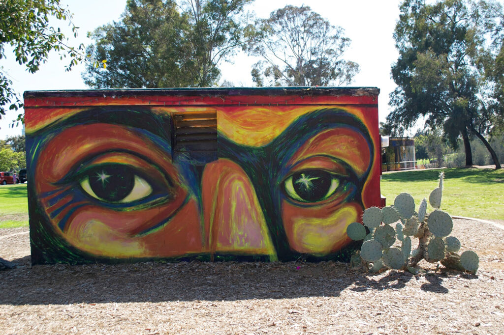 Ojos, Balboa Park, San Diego